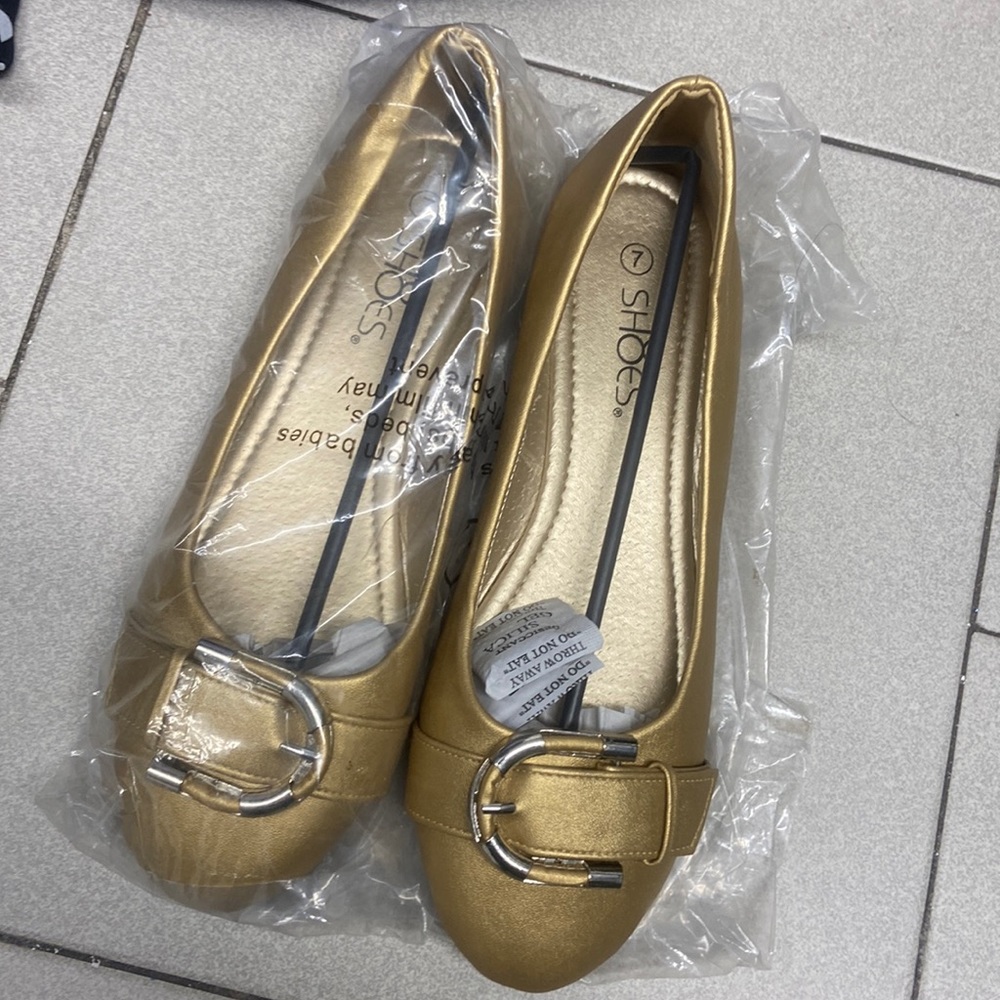 Gold buckle flats brand new